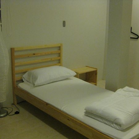 Hostel Rest 3 Bangkok Zewnętrze zdjęcie
