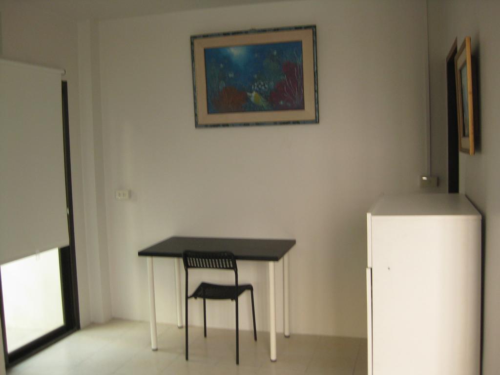 Hostel Rest 3 Bangkok Zewnętrze zdjęcie